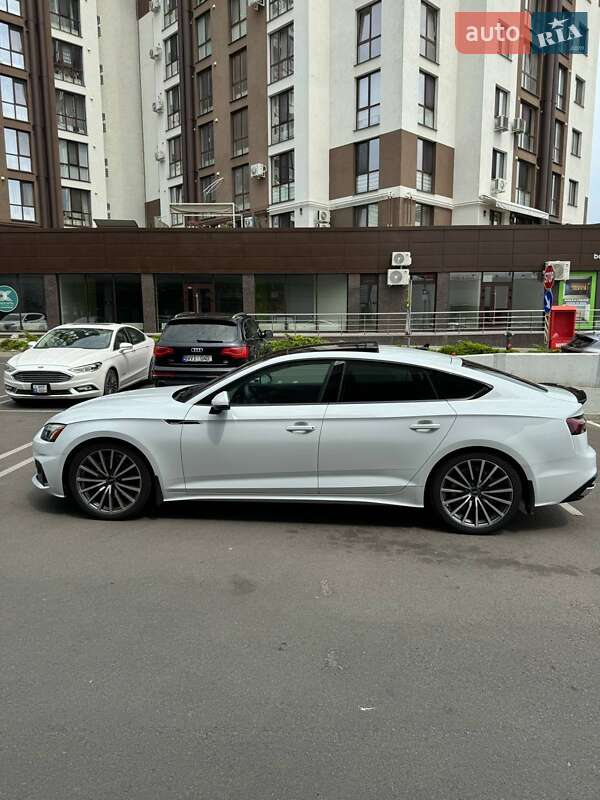 Лифтбек Audi A5 2021 в Одессе