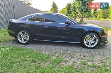 Купе Audi A5 2011 в 