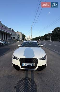 Купе Audi A5 2015 в 
