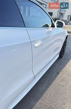 Купе Audi A5 2015 в 