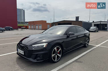 Лифтбек Audi A5 2022 в 