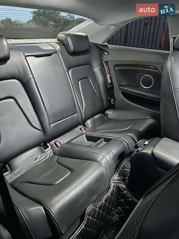 Купе Audi A5 2012 в Одессе