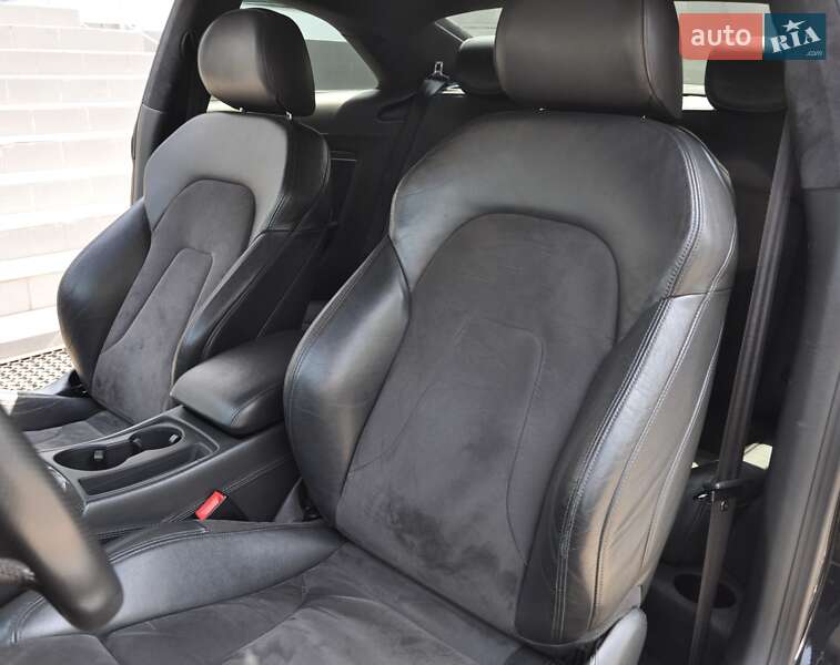 Купе Audi A5 2011 в Одессе