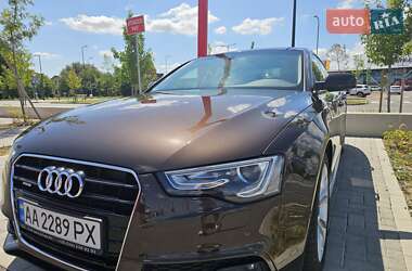 Купе Audi A5 2011 в 
