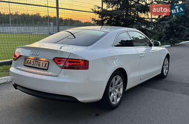 Купе Audi A5 2010 в 