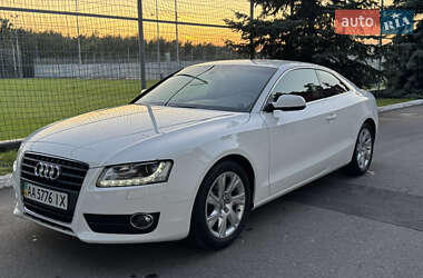 Купе Audi A5 2010 в 