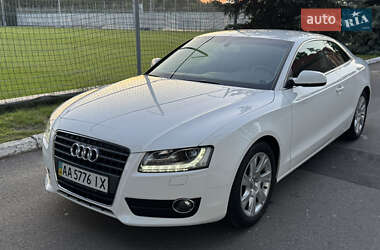 Купе Audi A5 2010 в 