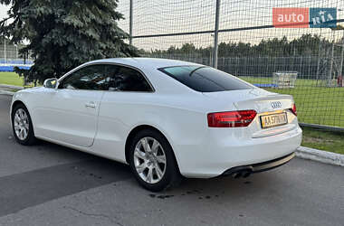 Купе Audi A5 2010 в 