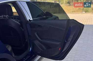 Купе Audi A5 2018 в 