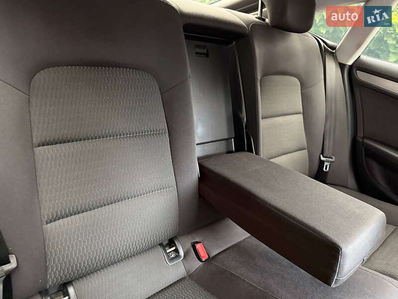 Купе Audi A5 2012 в Днепре