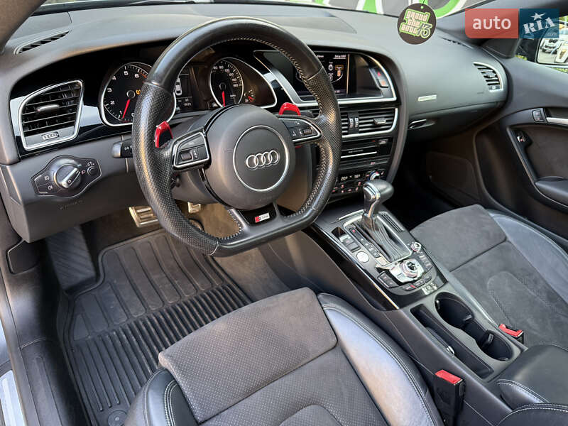 Купе Audi A5 2015 в Киеве