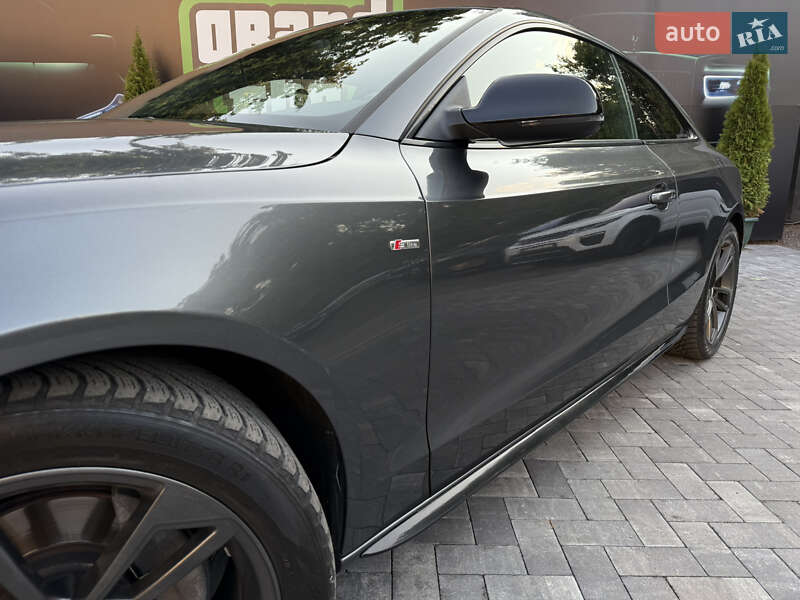 Купе Audi A5 2015 в Киеве