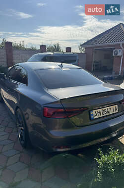 Купе Audi A5 2017 в 