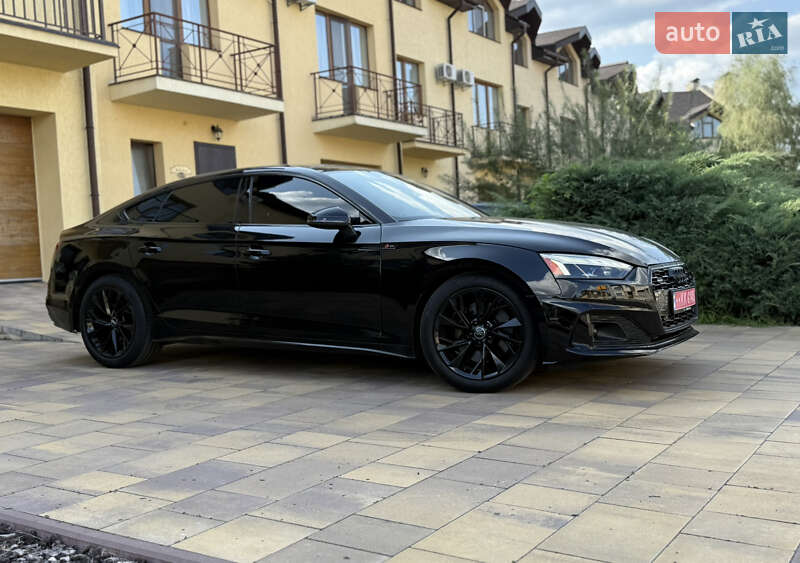 Лифтбек Audi A5 2020 в Киеве