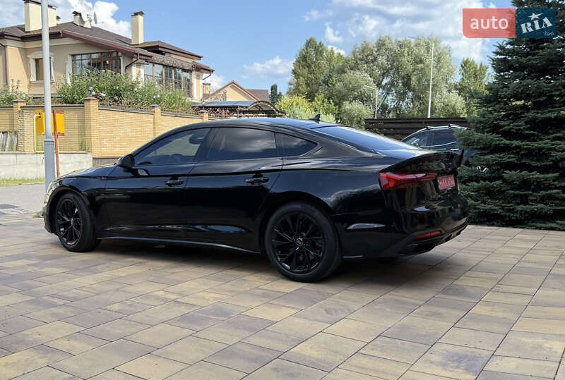 Лифтбек Audi A5 2020 в Киеве