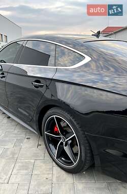 Лифтбек Audi A5 2017 в 