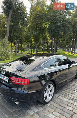 Купе Audi A5 2010 в 