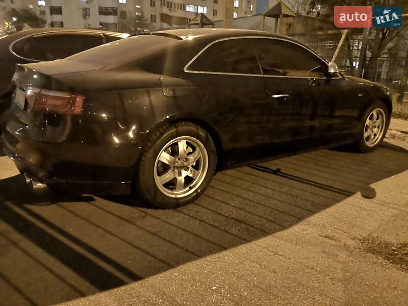 Купе Audi A5 2008 в Килии фото 49 Купе Audi A5 2008 в Килии