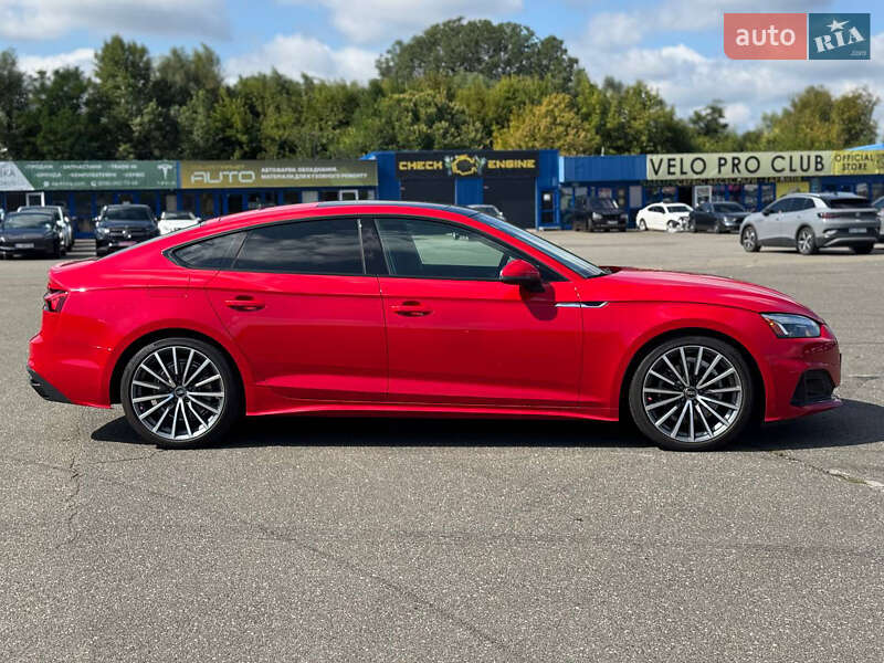 Лифтбек Audi A5 2022 в Киеве