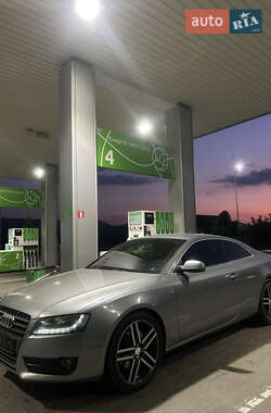 Купе Audi A5 2009 в 