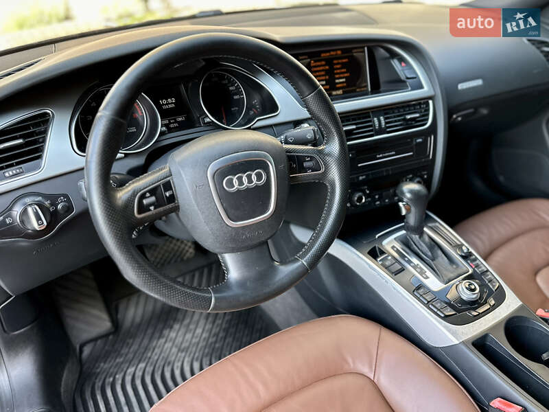 Купе Audi A5 2011 в Киеве