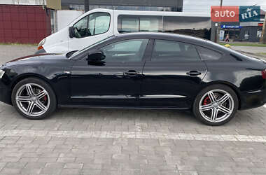 Купе Audi A5 2010 в 