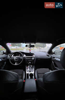 Купе Audi A5 2010 в 