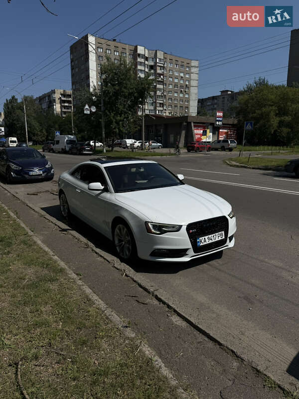 Купе Audi A5 2013 в Киеве