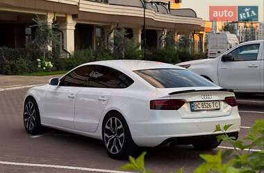 Купе Audi A5 2010 в 