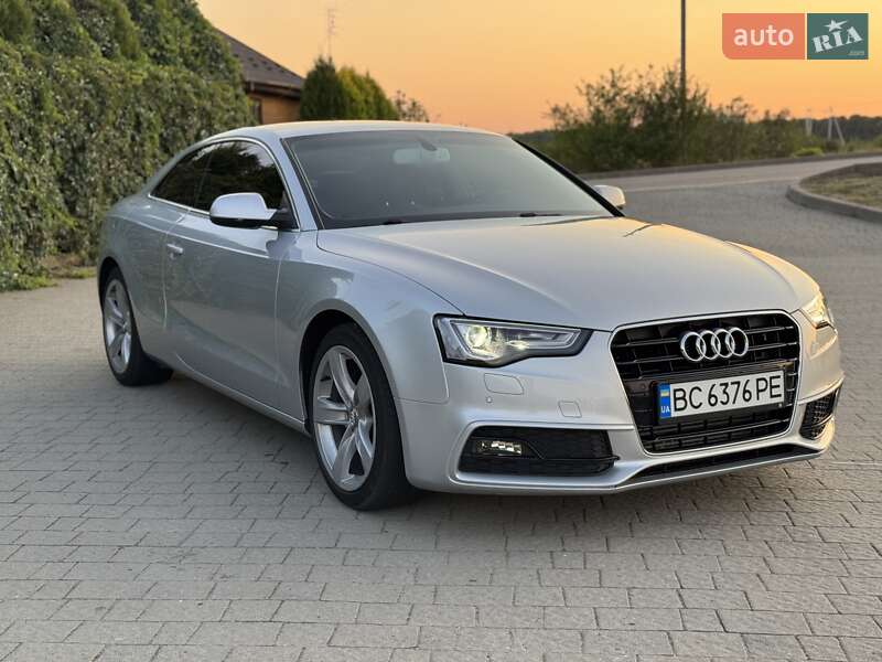 Купе Audi A5 2012 в Києві