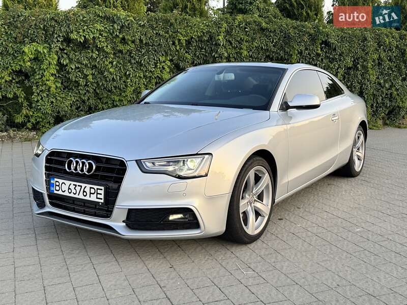 Купе Audi A5 2012 в Києві