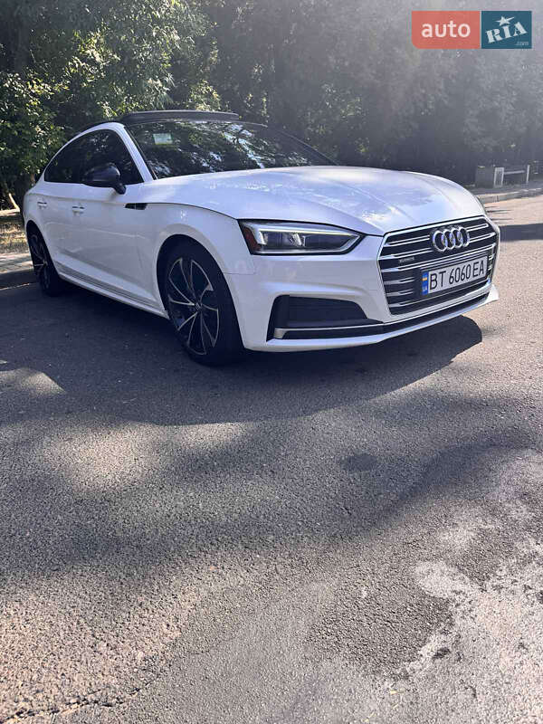Купе Audi A5 2019 в 