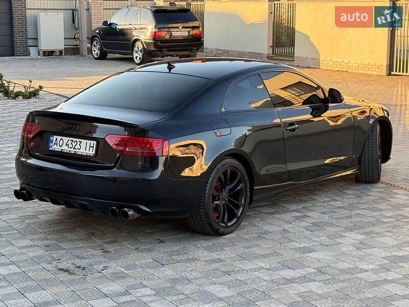 Купе Audi A5 2008 в Сваляве