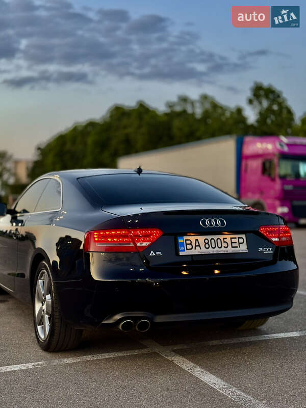 Купе Audi A5 2010 в Кропивницком