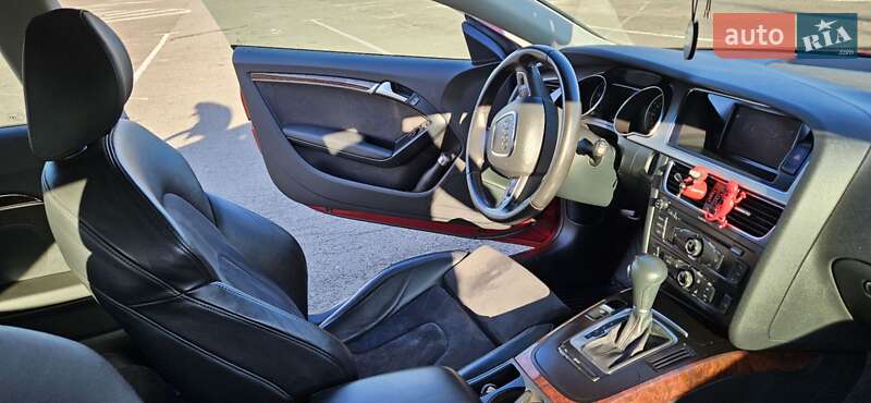 Купе Audi A5 2011 в Киеве
