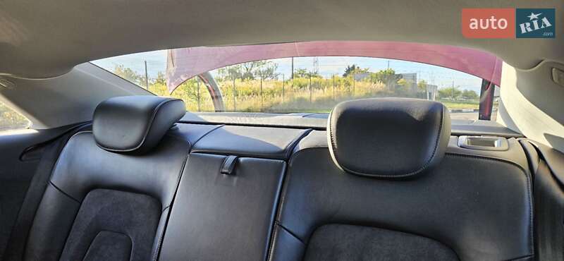 Купе Audi A5 2011 в Киеве