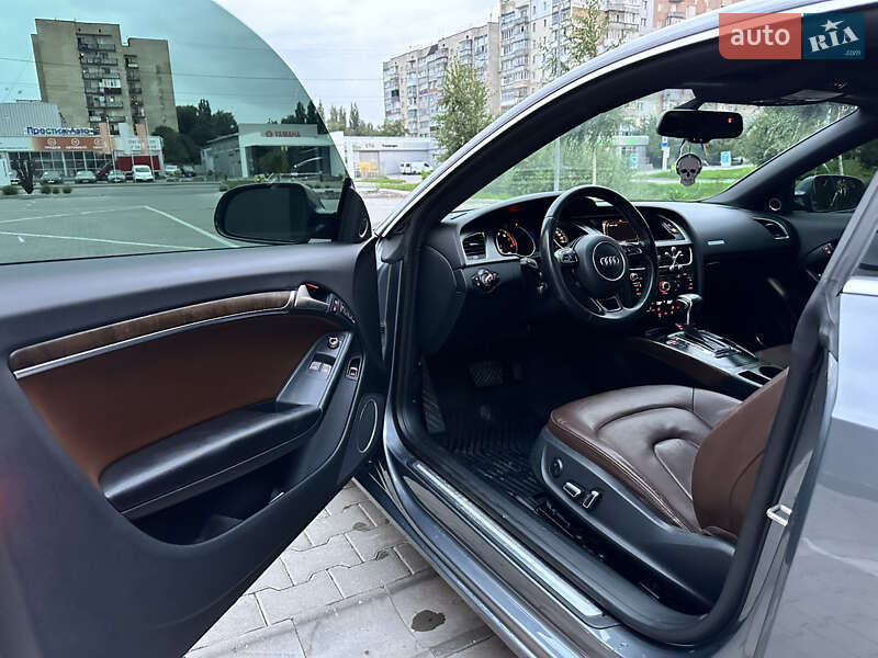Купе Audi A5 2012 в Хмельницком