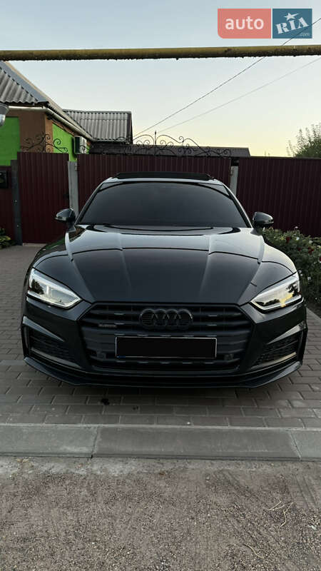 Купе Audi A5 2018 в Харькове