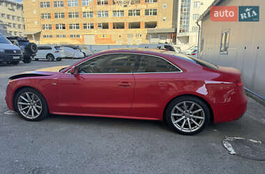 Купе Audi A5 2015 в 