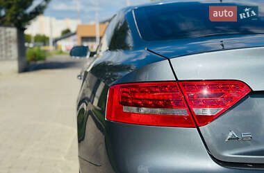 Купе Audi A5 2011 в 