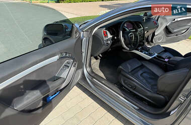 Купе Audi A5 2011 в 