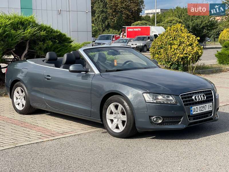 Кабриолет Audi A5 2010 в 