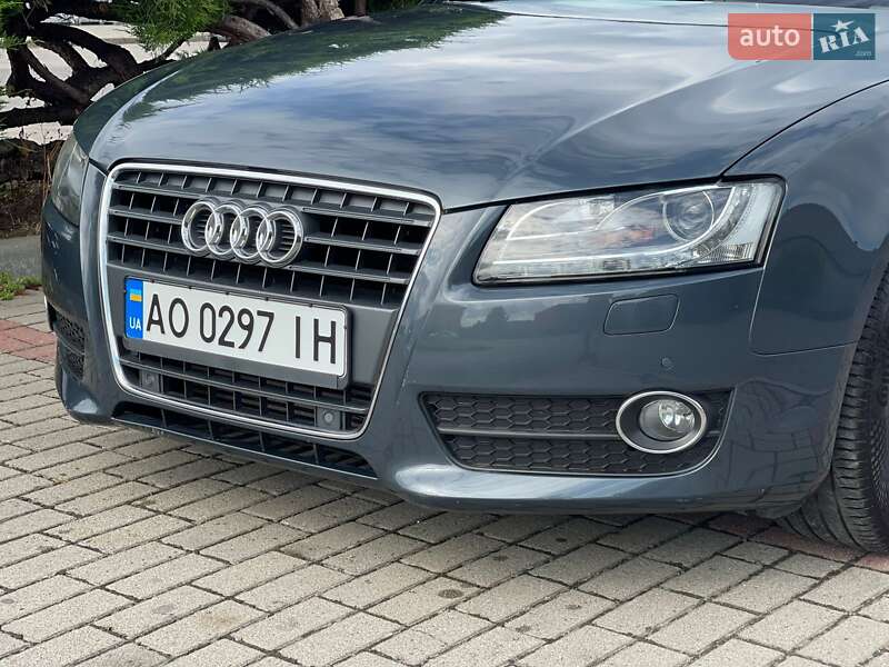 Кабриолет Audi A5 2010 в Ужгороде