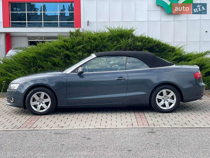 Кабриолет Audi A5 2010 в Ужгороде