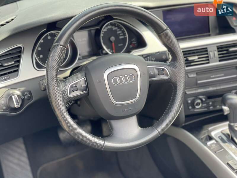 Кабриолет Audi A5 2010 в Ужгороде