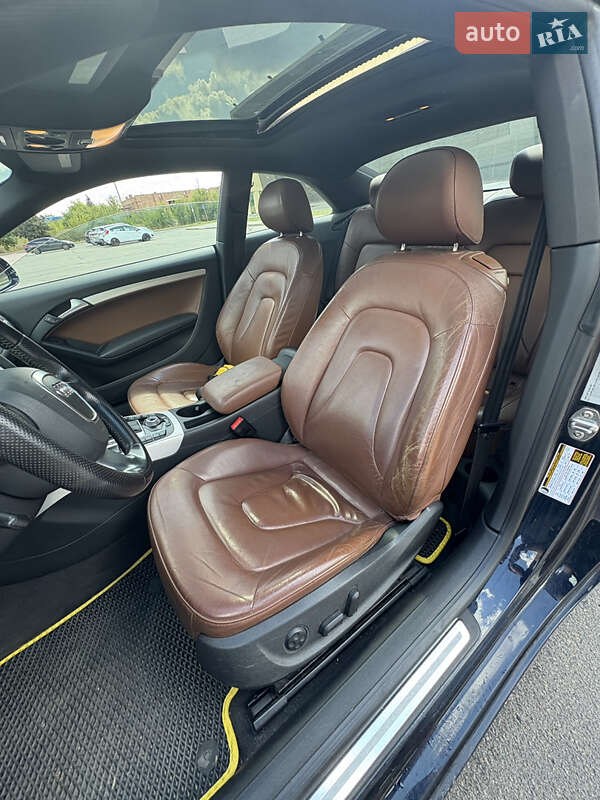 Купе Audi A5 2011 в Запоріжжі