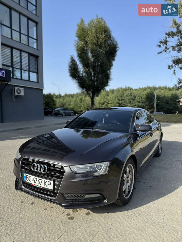 Купе Audi A5 2014 в 