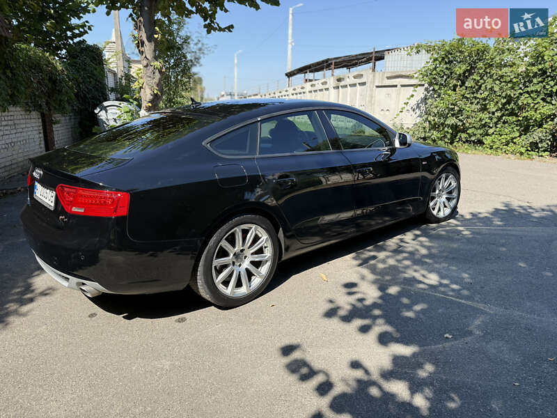 Купе Audi A5 2012 в Києві