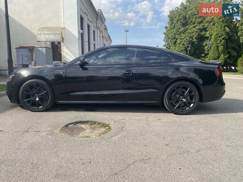 Купе Audi A5 2014 в Киеве