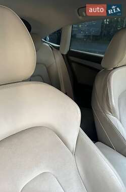 Купе Audi A5 2010 в 
